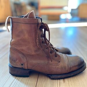 LIKE new Freebird mens boots